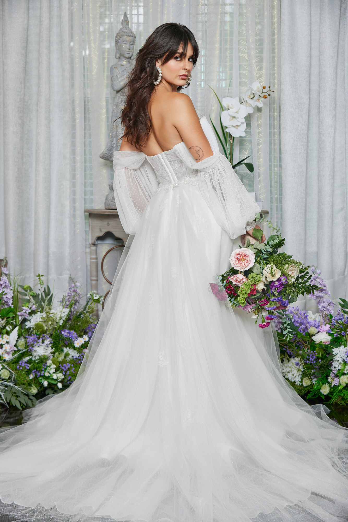 needleweddingdress_195